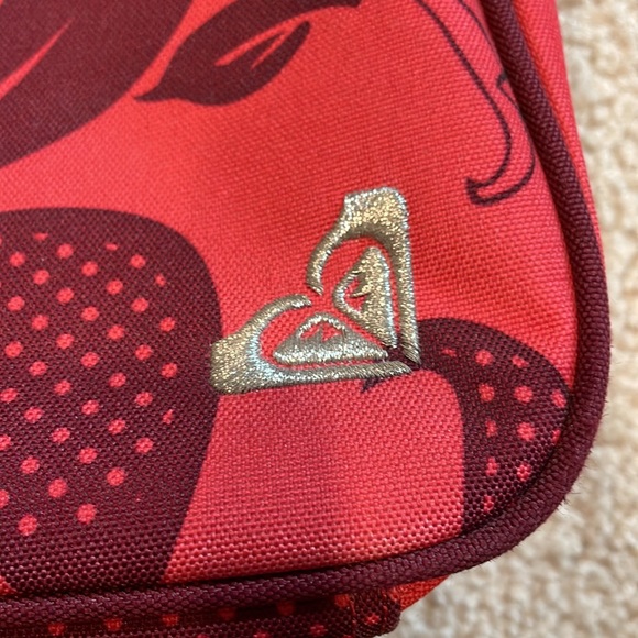 Zipper Roxy Tote - Picture 2 of 7